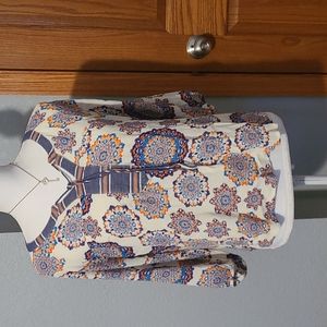 Boho top, sz S, olive hill